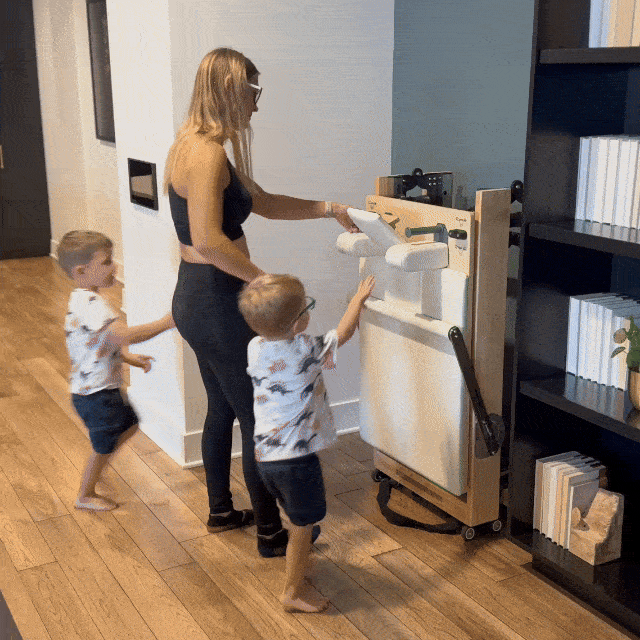 Reformer unfolding for a workout at home